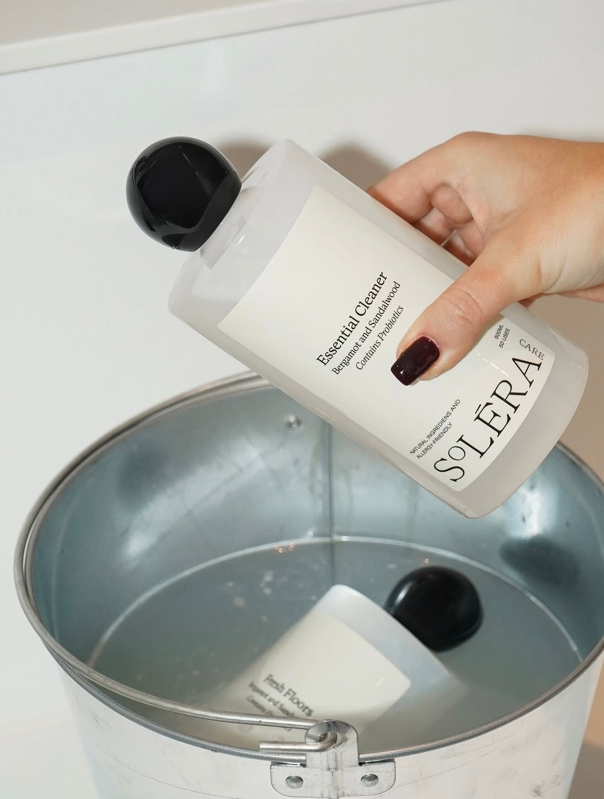 Soléra Care Essential cleaner Bergamot & Sandalwood